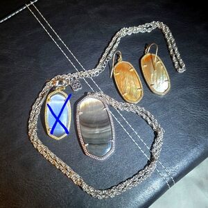 Kendra Scott necklace & earrings